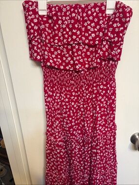 MSK Red Strapless Floral Ruffle Sundress